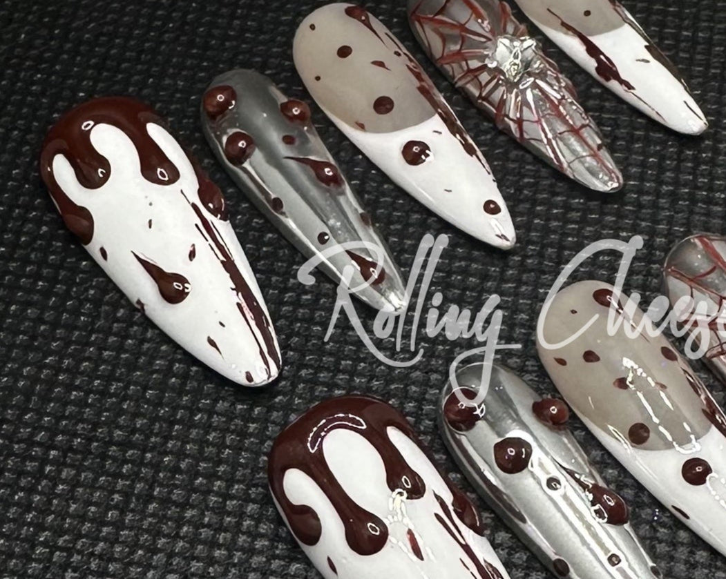 🕷️ Blood Web – Horror Spider & Drip Press-On Nails