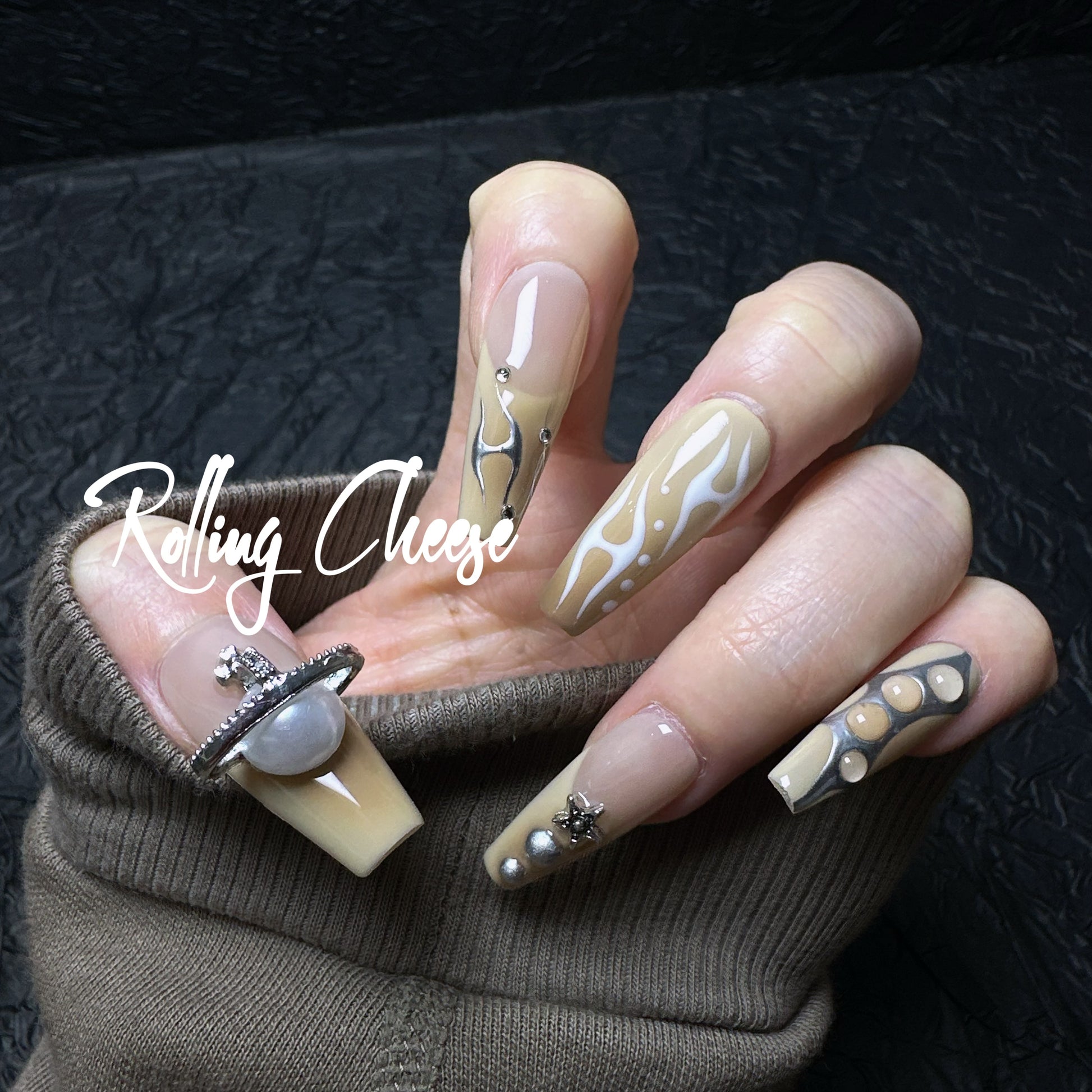 🔥 Golden Pearl Blaze – Statement Press-On Nails with Gothic Charms