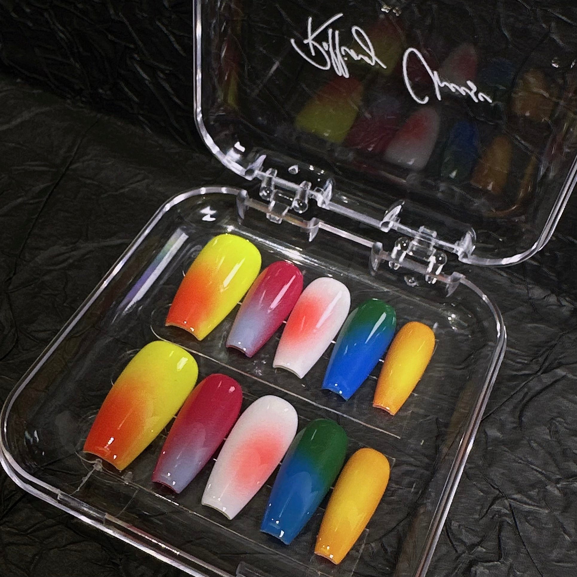 🦄 Color Pop Gradient Press-On Nails – Vibrant Ombre Rainbow Set 🌈
