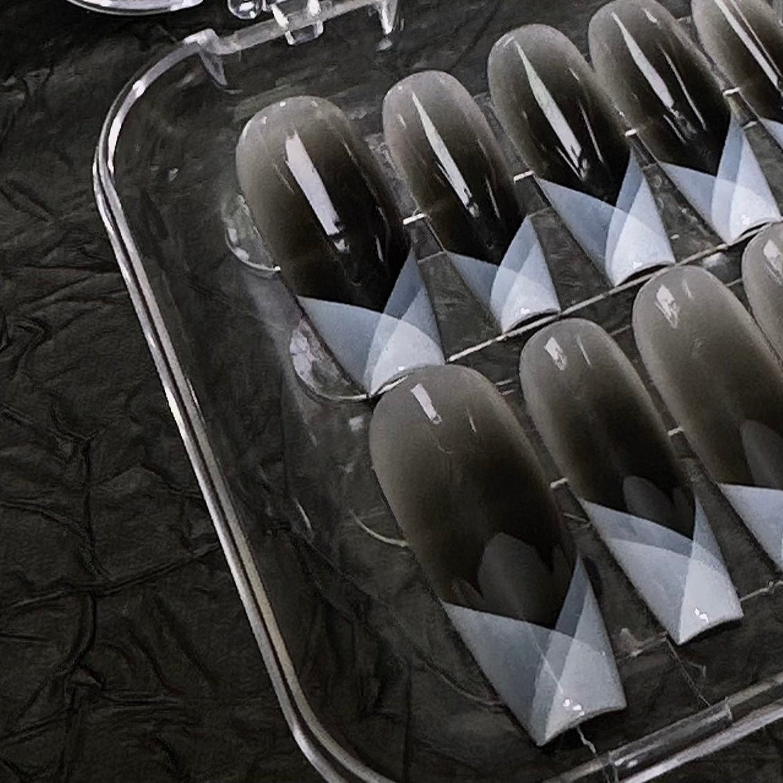 🖤 Monochrome Edge – Black & Gray Ombré French Tip Press-On Nails
