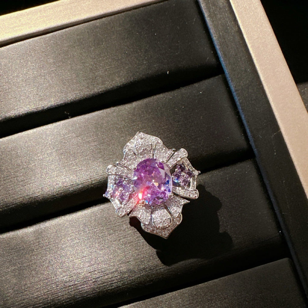 Luxury Purple Gemstone Ring with Diamond Accent - Elegant Floral Design, Perfect for Special Occasions 💍