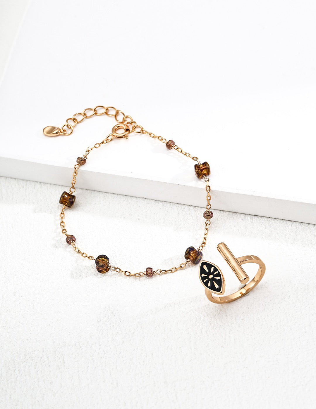 S925 Minimalist Glass Bead Bracelet – Vintage Gold Plated Adjustable Chain