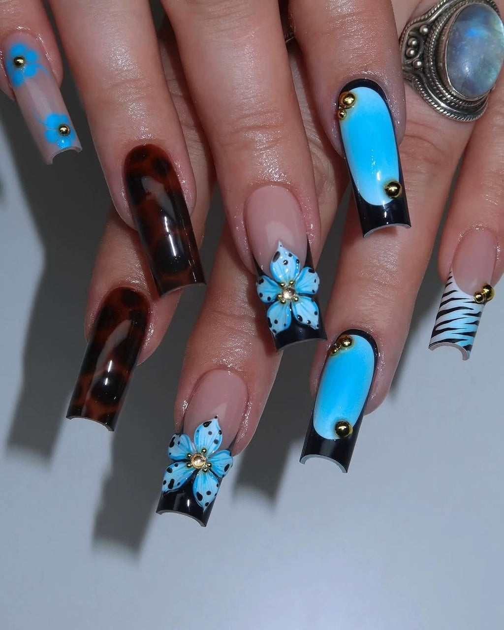 Blue Floral Sculpted Press-On Nails – Tortoiseshell & Ombre Summer Coffin Shape Design