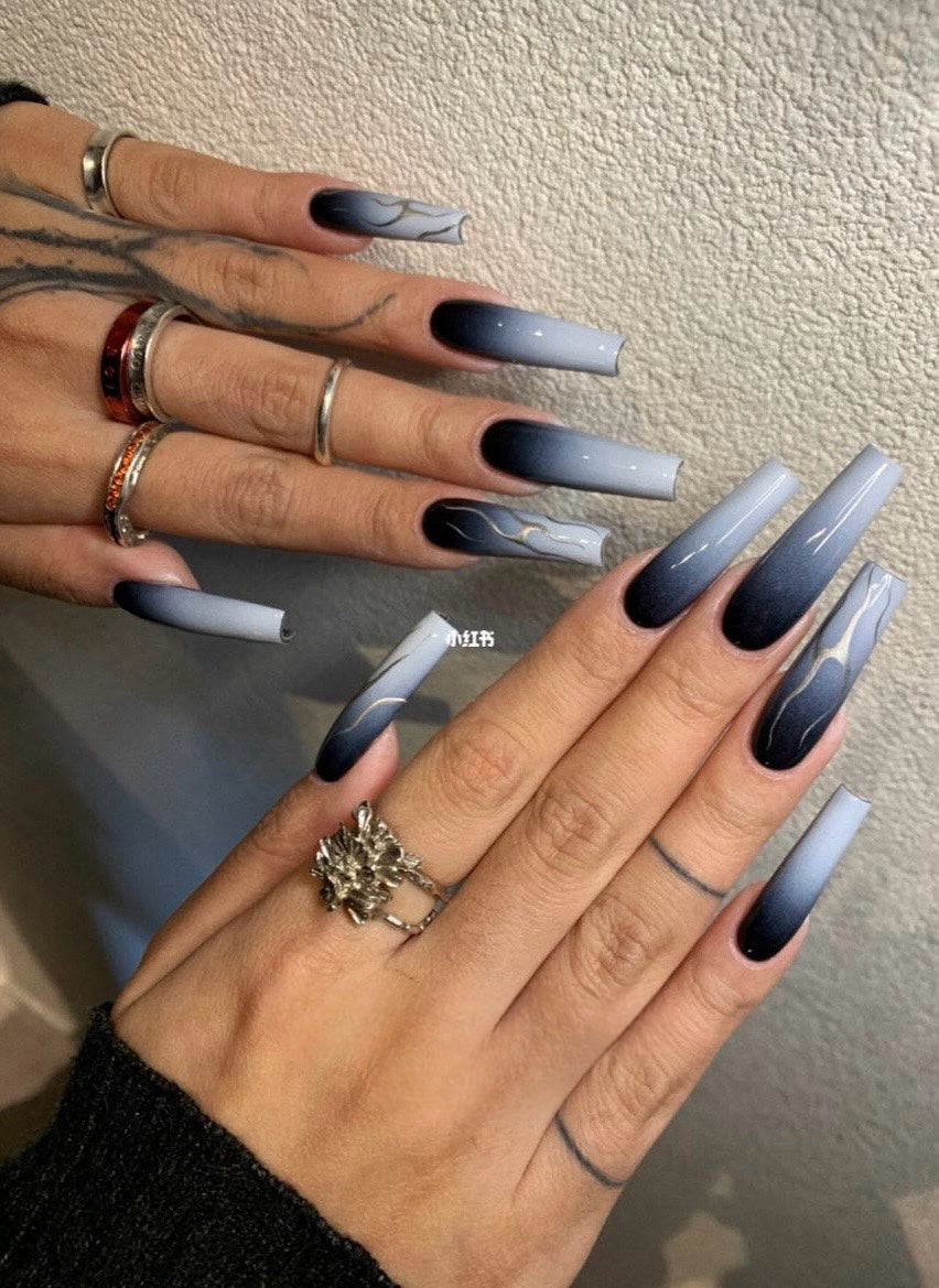 🖤Black to Gray Flame Ombre Press-On Nails – Glossy Long Coffin Tips