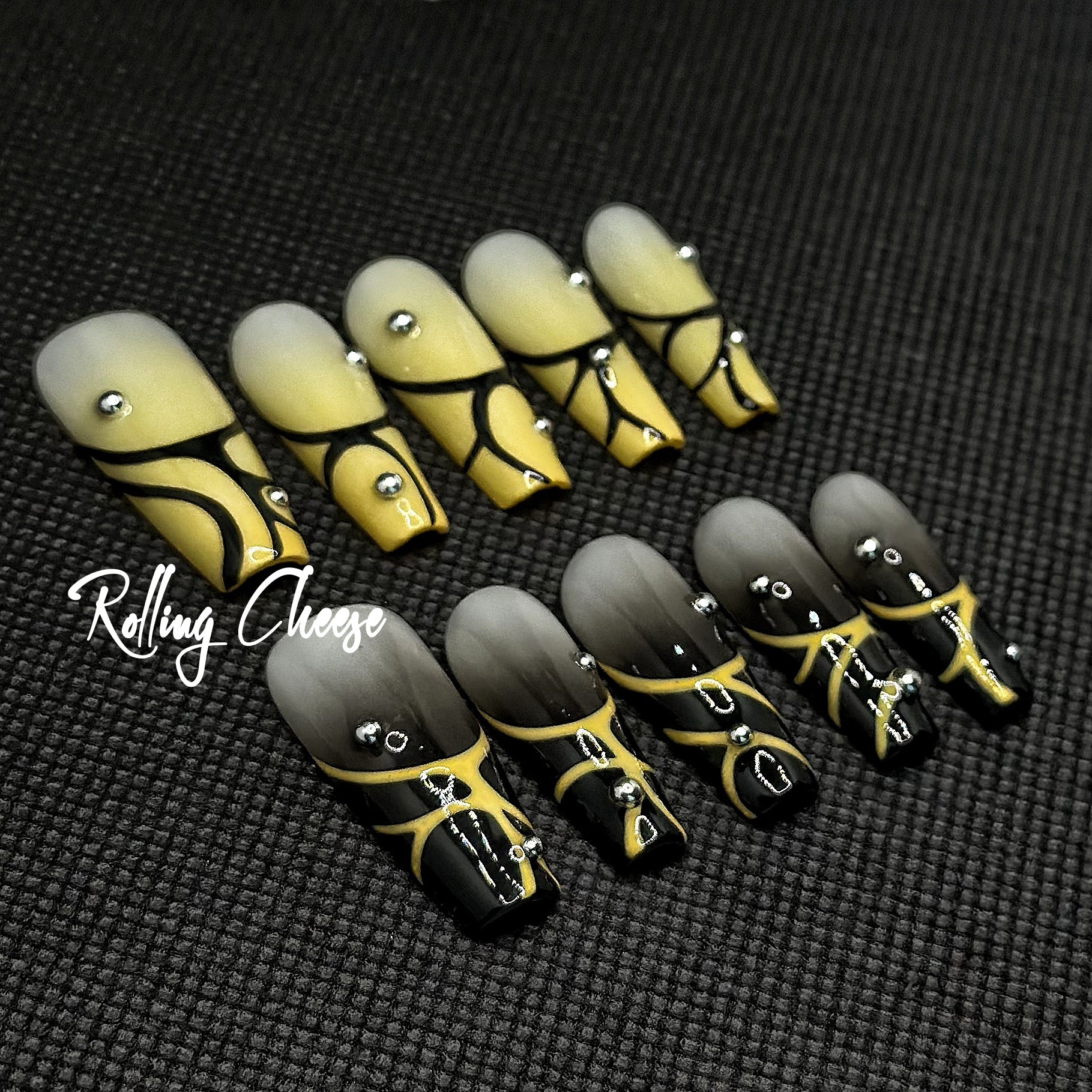 ⚡ Yellow-Black Strapped Gradient Nails – Edgy & Bold Statement Set