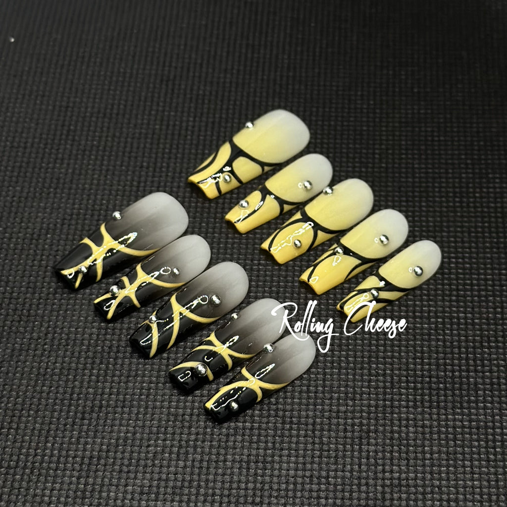 ⚡ Yellow-Black Strapped Gradient Nails – Edgy & Bold Statement Set