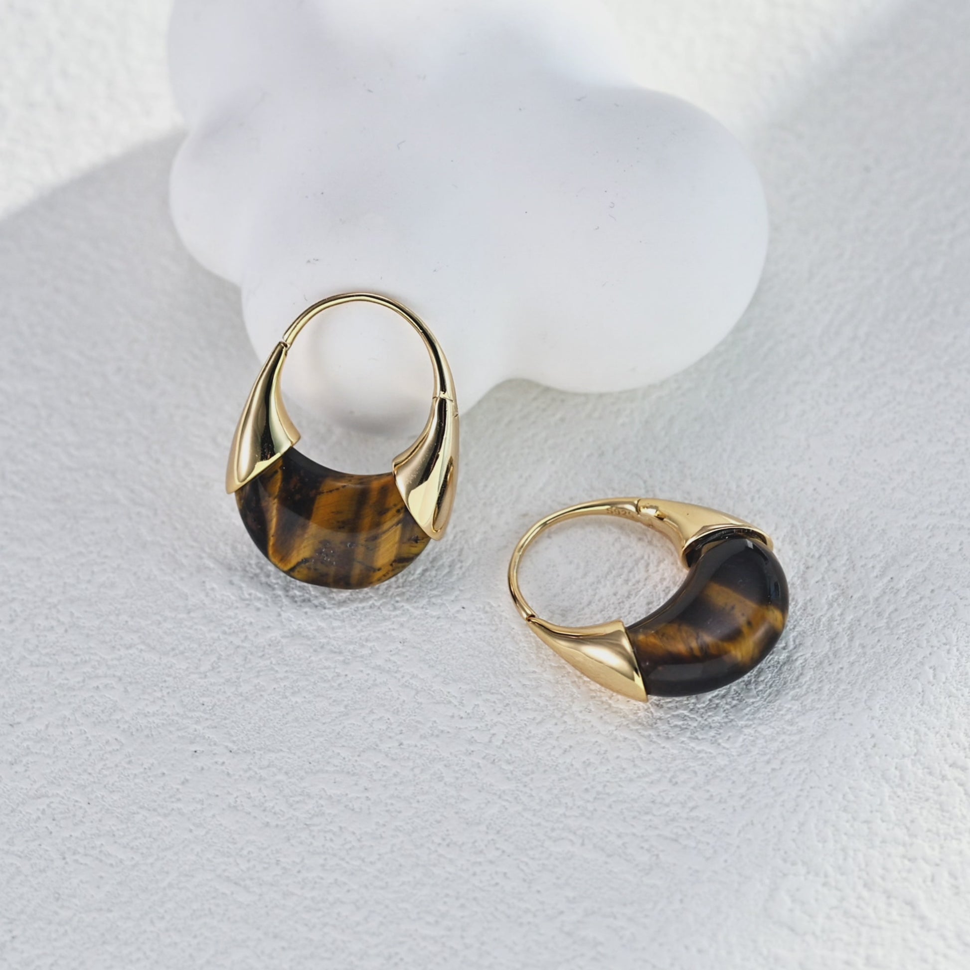 S925 Vintage Tiger Eye Hoop Earrings – Statement Design in Antique Gold